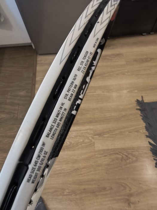 Тенис ракета Babolat aeropro drive jr 26  (pure aero) и Head Speed MP