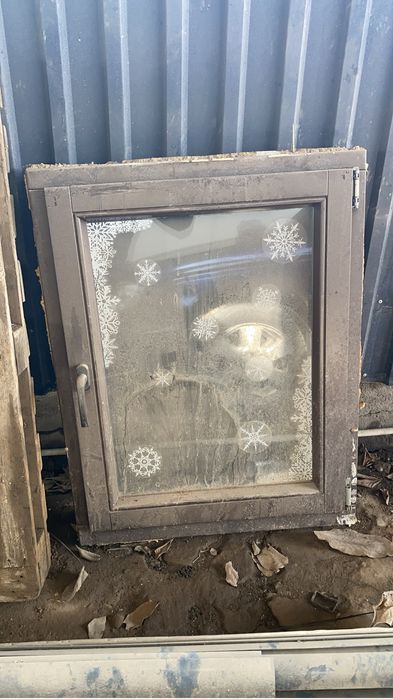 Окно рама деревянная