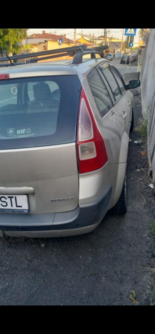 Piese Renault megan 1.6 16v motor cutie faruri roti usi