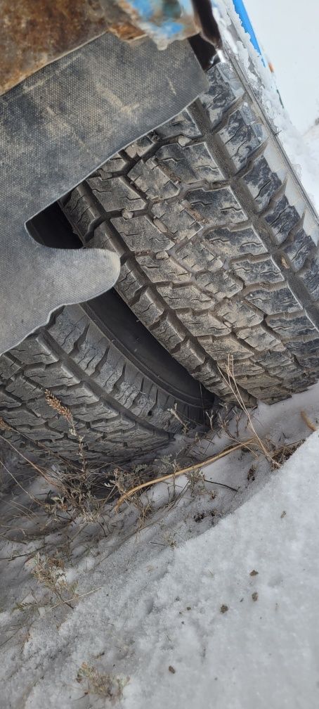 Шины продам отличное состояние