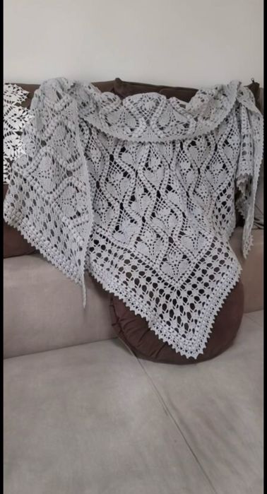 Шаль ручной работы