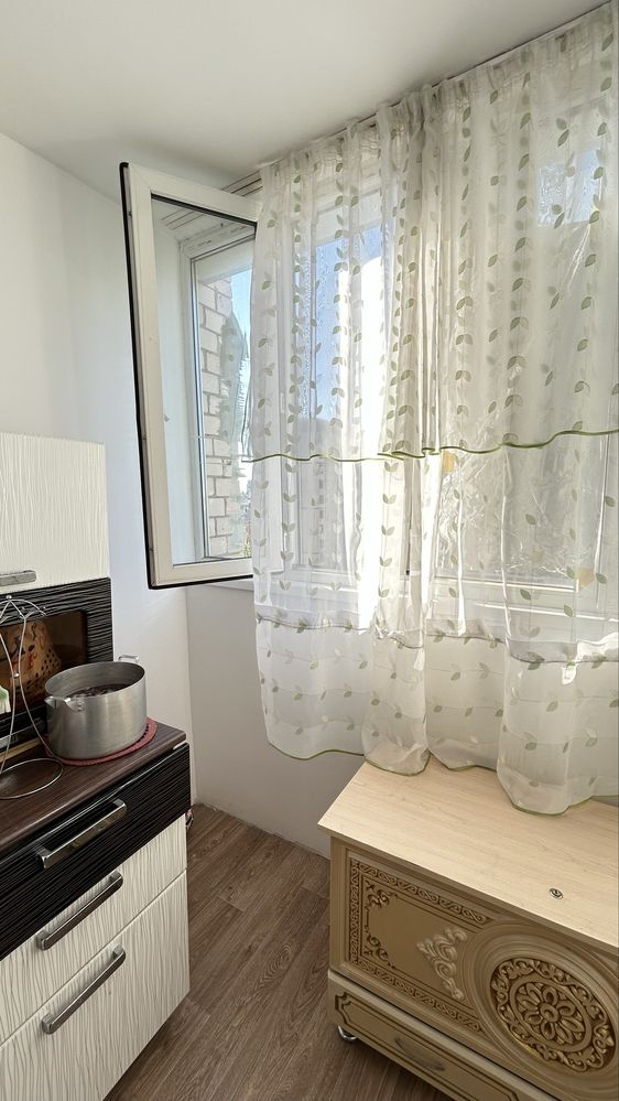 Продается 2 комн квартира в мкрн Женис