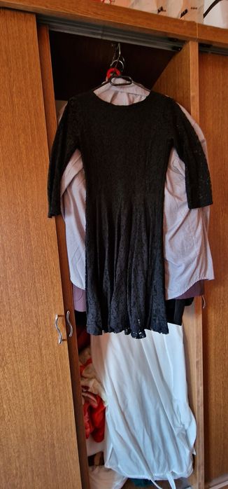 Vand rochite scurte elegante marimea S