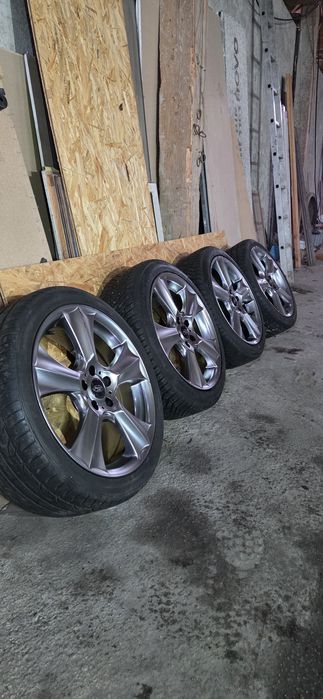 FORD джанти със гуми 225/45/18. 7,5J×18. ET45  5×108