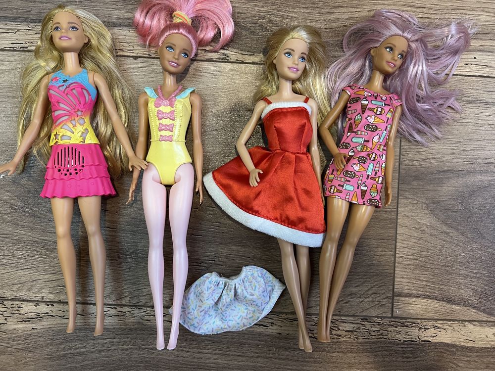 Lot papusi Barbie.      .       .