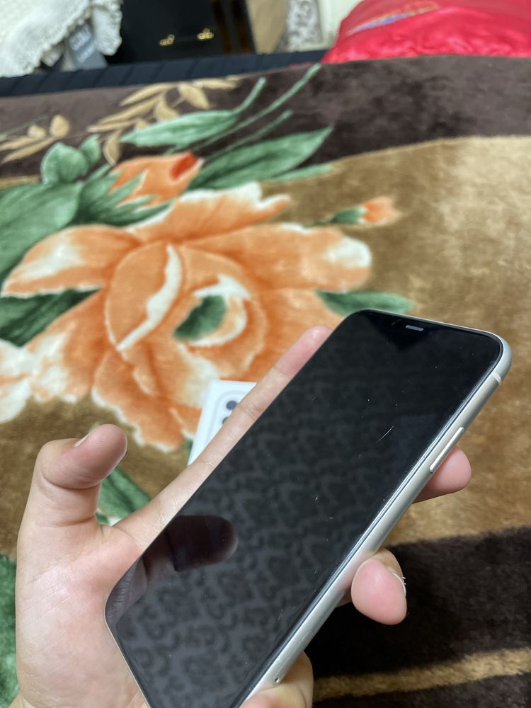 СРОЧНО Iphone 11 128gb toza