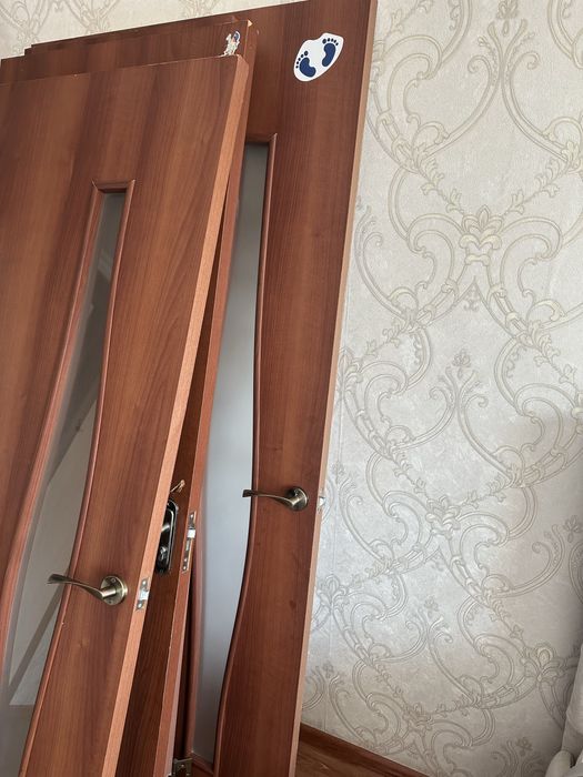 Двери продам срочно