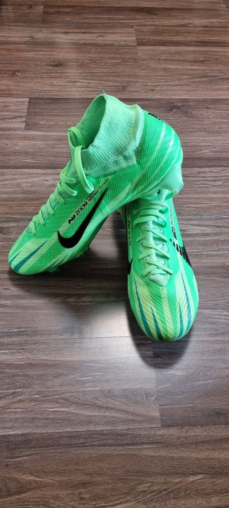 Професионални футболни обувки NIKE CR7