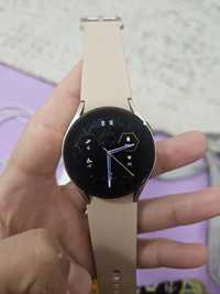 Samsung watch 4 + зарядка