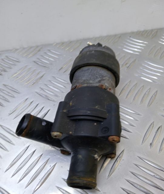 Pompa recirculare apa A2038350064 Mercedes-Benz C-Class W203/S203/CL2