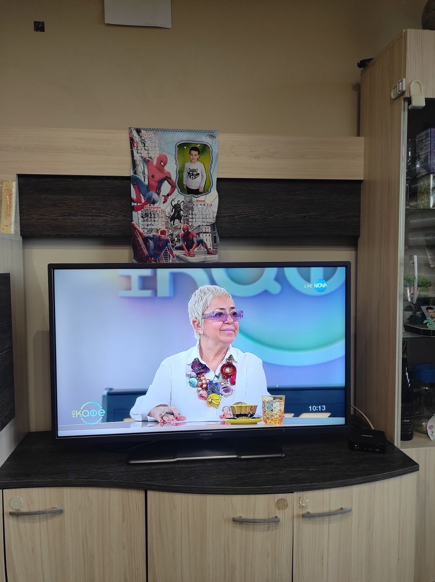 LED Телевизор HITACHI 40 инча