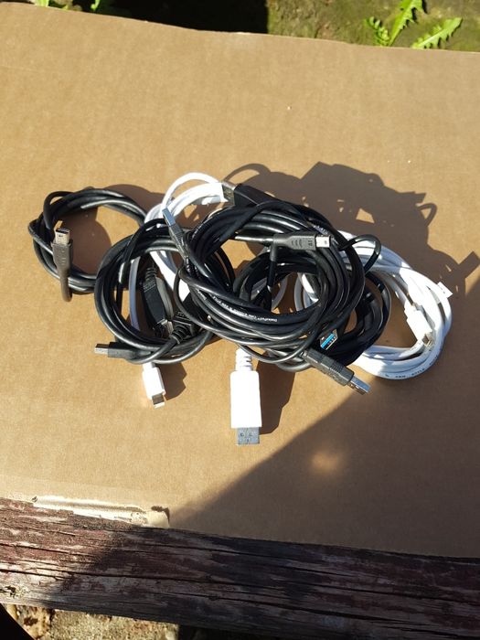 Vand mufe, conectori dvi, hdmi, display port etc