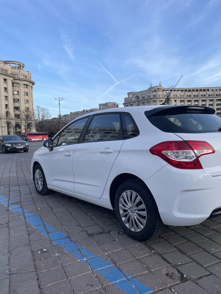 Vanzare citroen C4 4400 euro