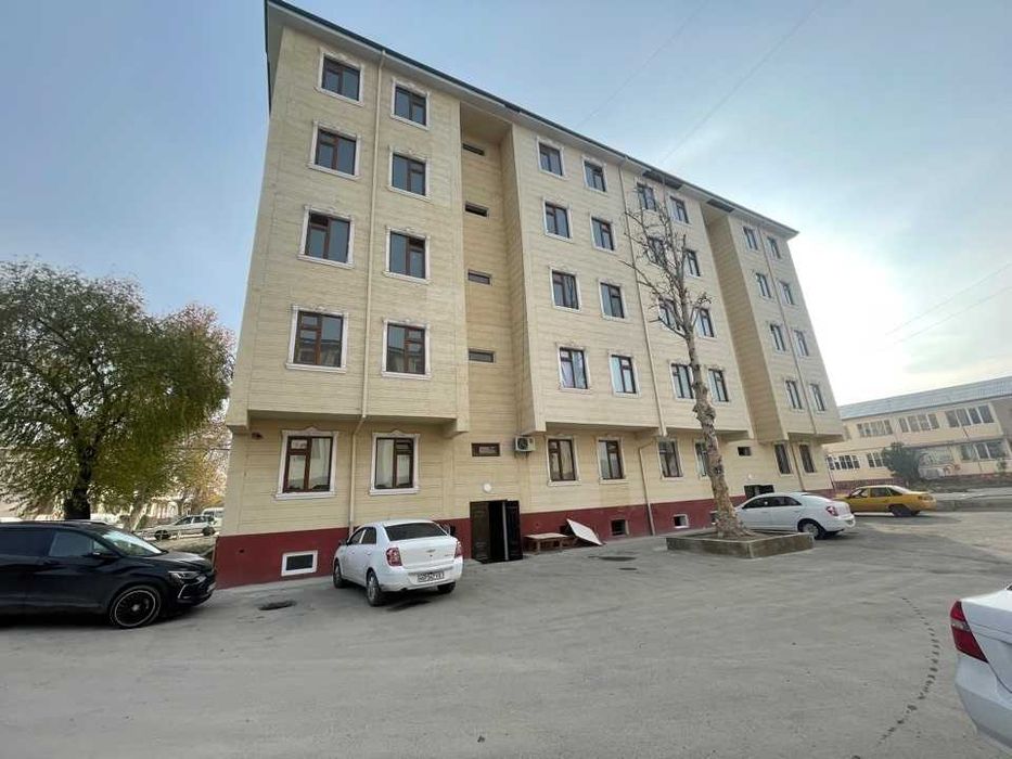 Ko`p qavatli uydagi xonadon