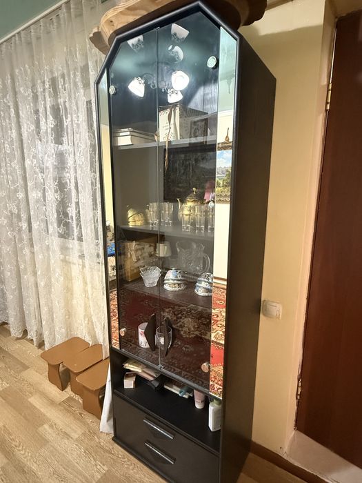 Продам шкаф, можно использовать под посуду