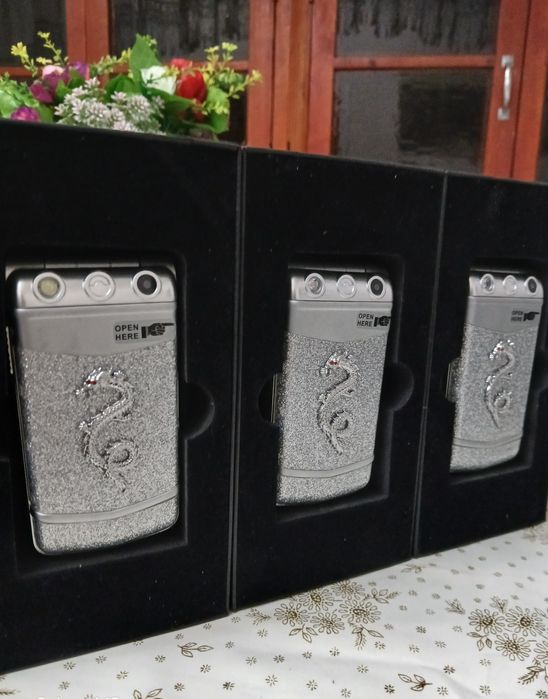 [Новый]  Yengi Vertu A777 Ayxta sotuvda
