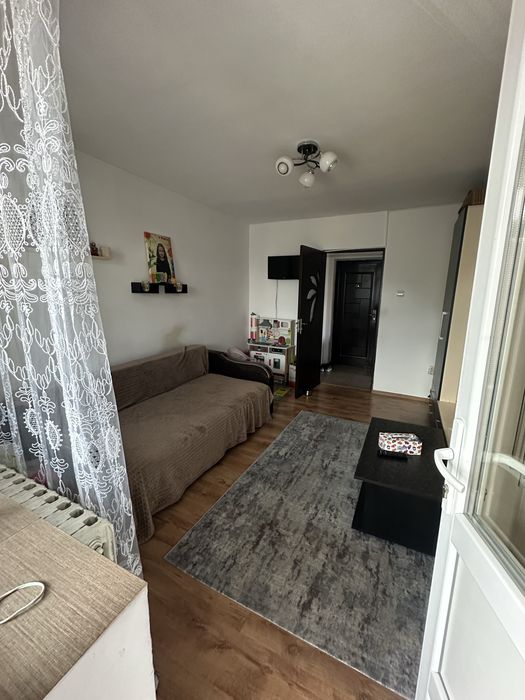 Apartament 2 camere decomandate