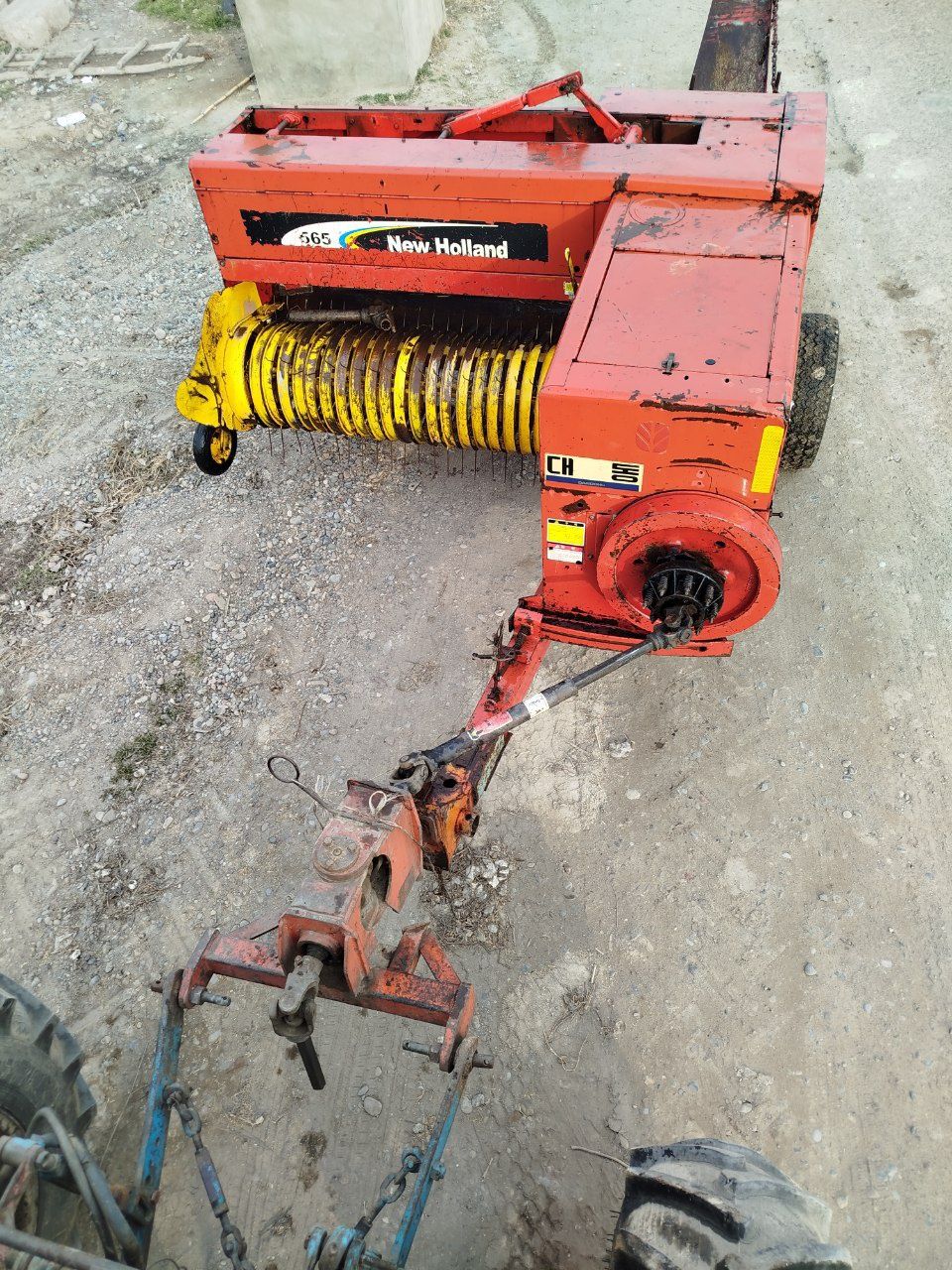 Преспадборшик "NEW HOLLAND 565" .