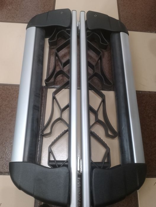 Стойка -багажник за ски 3чф.