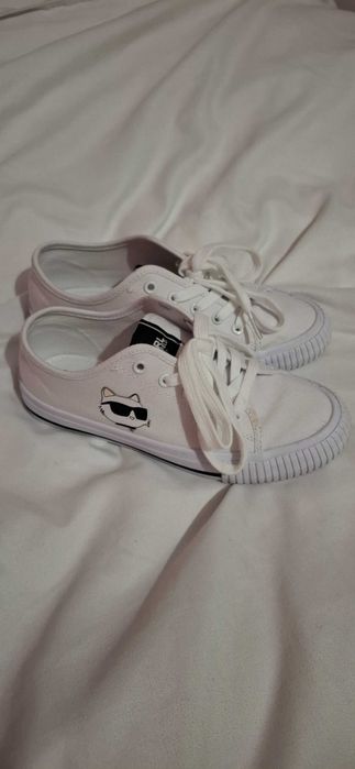 Tenișii karl lagerfeld