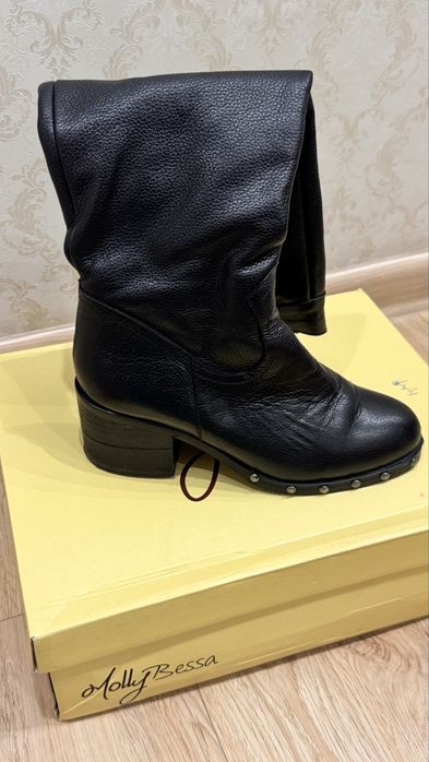 Зимние сапоги 36размер,натуральная кожа,натуральный мех