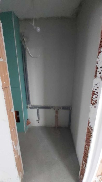 Продава се Тристаен апартамент в с. Белащица, Област Пловдив - 90 кв.м за 1134 €/кв.м - Снимка #2