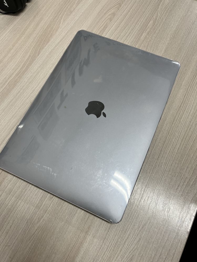 Macbook pro 13 m1 сатылады