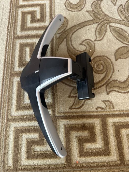 Мошинага салон вешалка