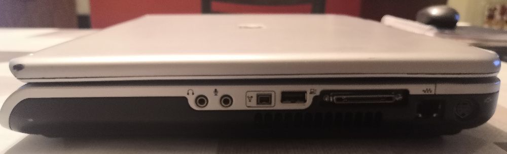 Продавам лаптоп HP Pavilion zv6000