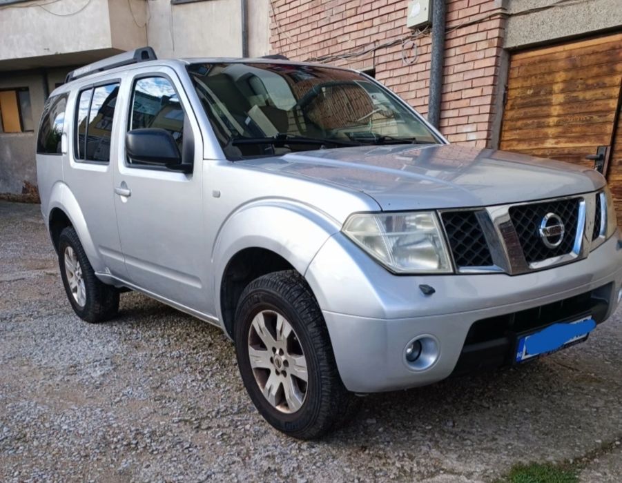 Nissan Pathfinder 2007  2.5 4x4