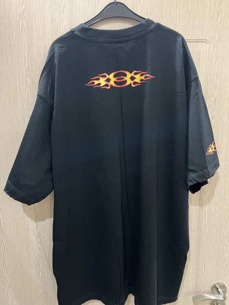 Balenciaga Burning Unity Тениска