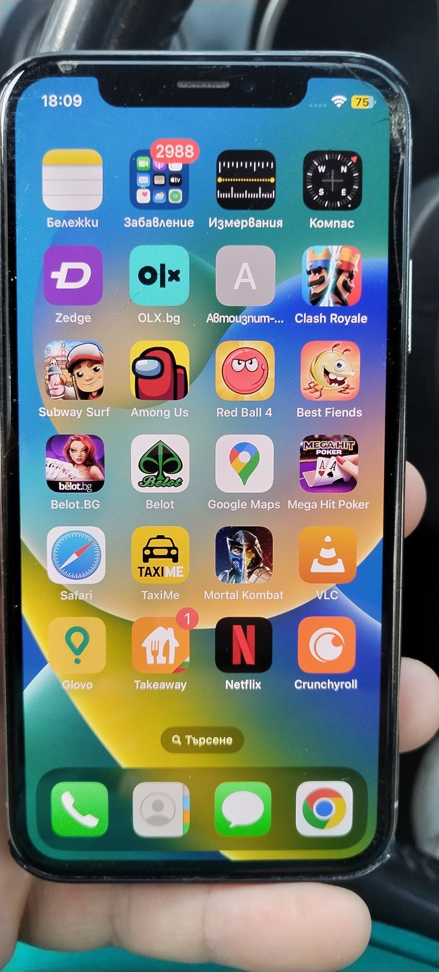 Iphone x 64gb леко пукнат отключен