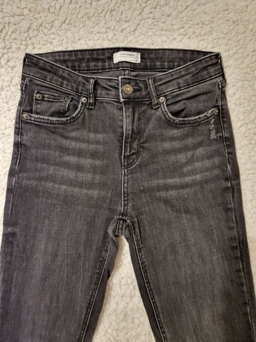 Blugi Zara marime 36