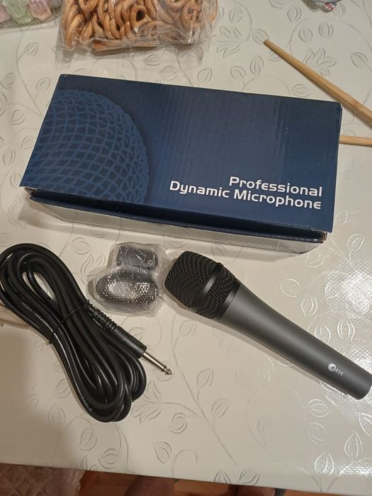 Микрофон профессиональный