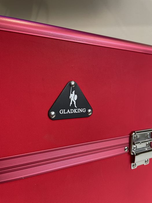 Алюминиевый кейс визажиста