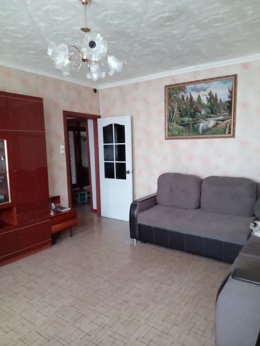 Продаю пол дома 66 кв метров в хорошем состояние