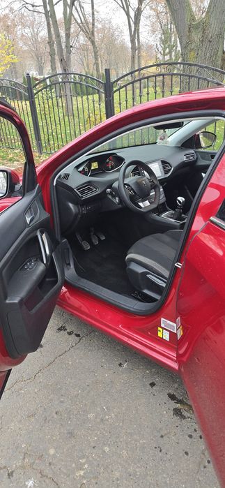 Peugeot 308. 1.6hdi