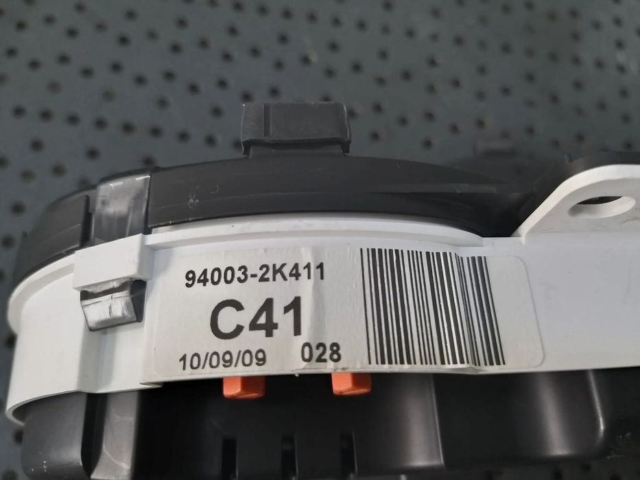 Ceasuri bord benzina kia soul 940032k411