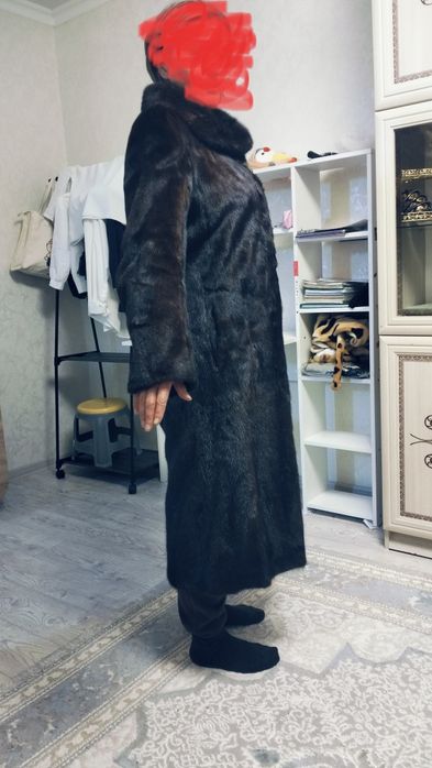 Продам шубу норковую