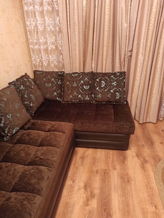 Продам угловой диван