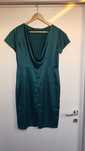 Rochie satin cu drapaj la spate - marimea L