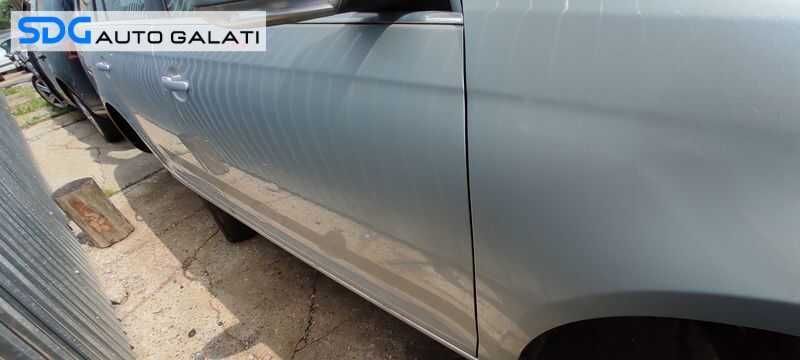 Usa Usi Portiera Portiere Dreapta Fata Dezechipata VW Golf 6 Break Variant Combi 2008 - 2014 Culoare LA7W
