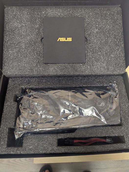 Видео Карта Radeon RX Vega 64 Asus ROG Strix Gaming OC Edition 8GB