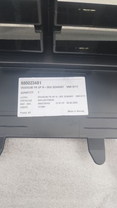 Fusta bara fata Volvo XC90 r-design