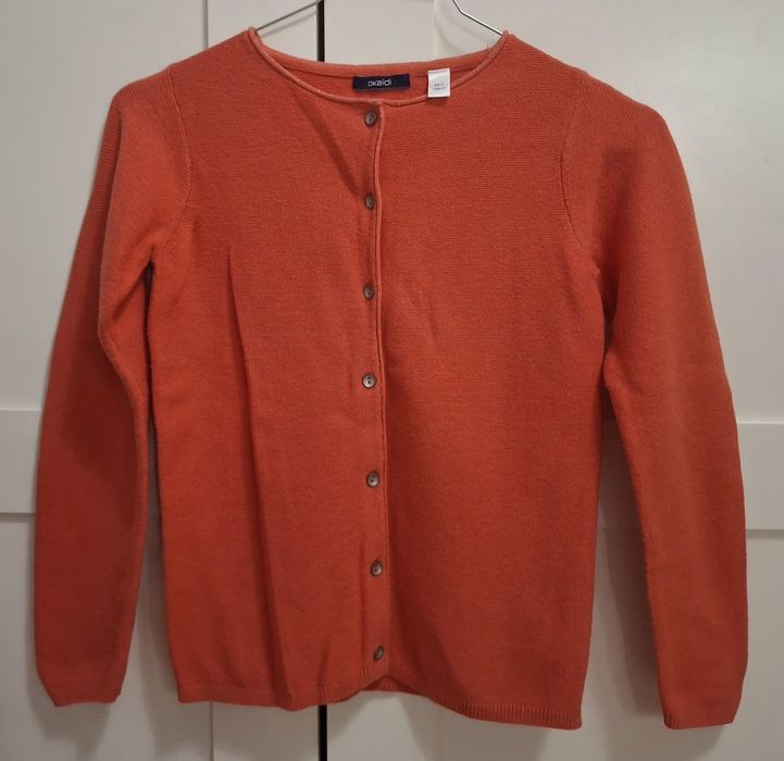 2 БРОЯ ЖИЛЕТКИ - ,,Okaïdi"; ,,Next" -  8-9 години