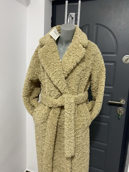 Pardesiu Zara imitatie lana miel