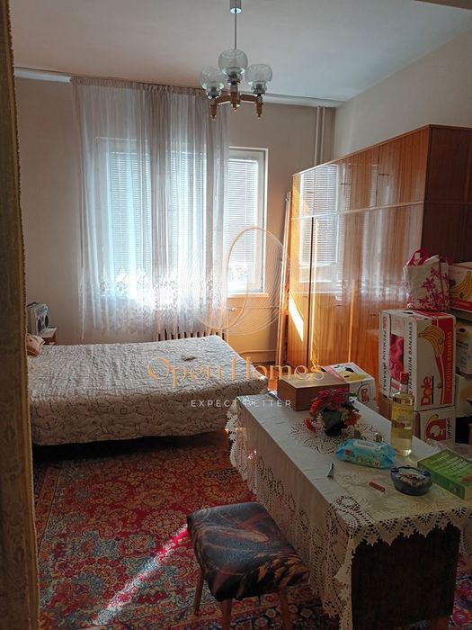 Продава се Двустаен апартамент в София, Хиподрума - 85 кв.м за 2705 €/кв.м - Снимка #2