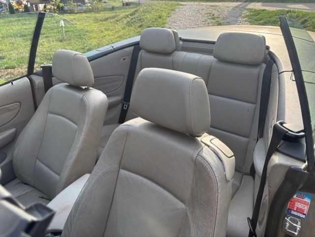 BMW E88 Cabrio 2008 – Prim proprietar, întreținut exemplar