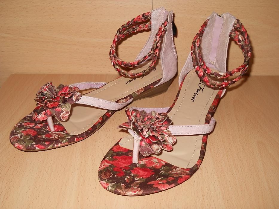 Sandale de dama / măsura 38 - 39 /  (7)