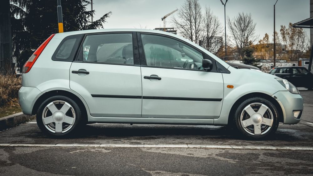 Ford Fiesta Mk5, 1.4 16V (2002)